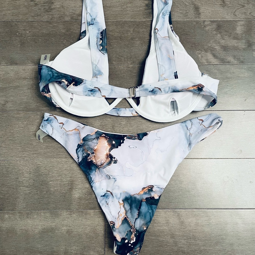 Shein Marble bikini - Picture 6 of 6